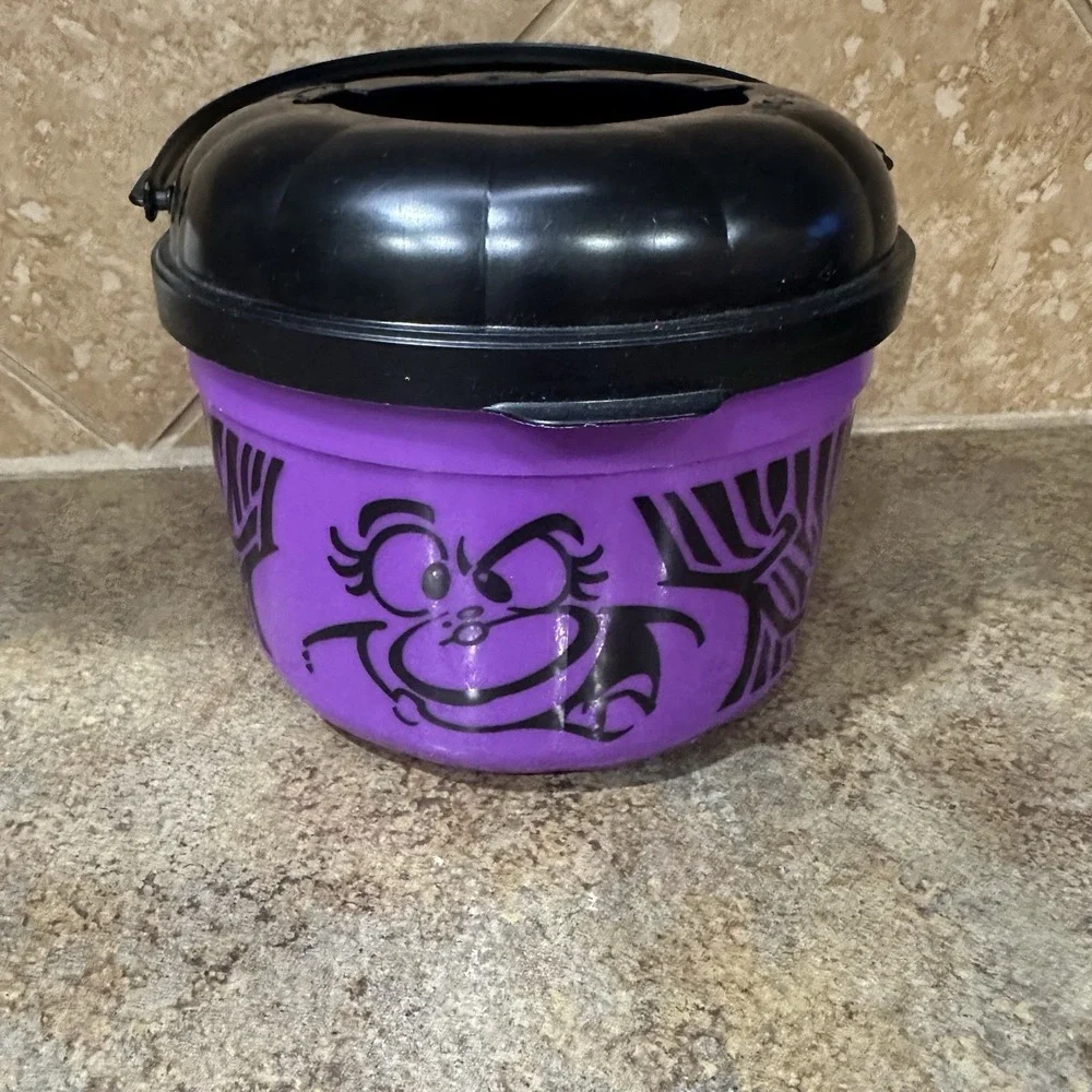Vintage 1993 Purple‎ Witch Black Cat McDonald's Happy Meal Bucket Halloween