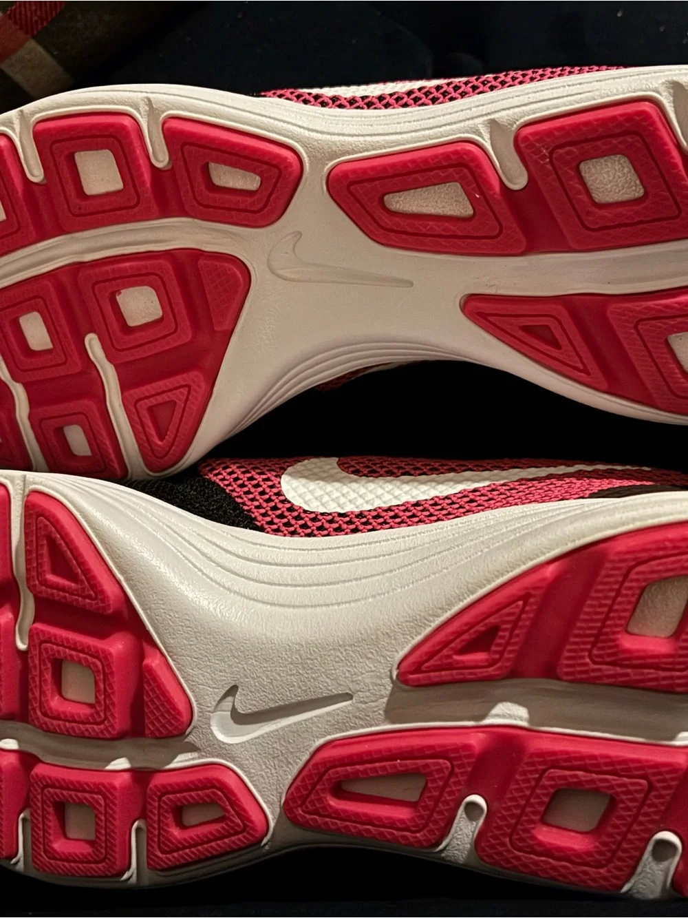 Nike revolution hyper