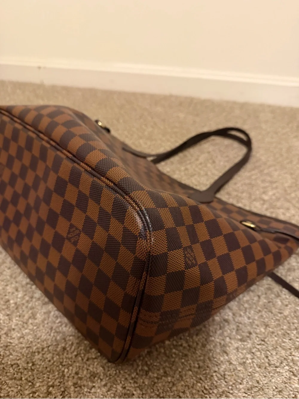 LV stylish brown