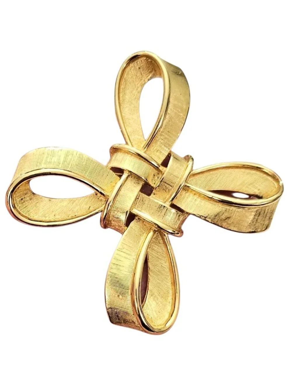 Trifari Gold Tone Maltese Cross Ribbon Brooch Signed, J109
