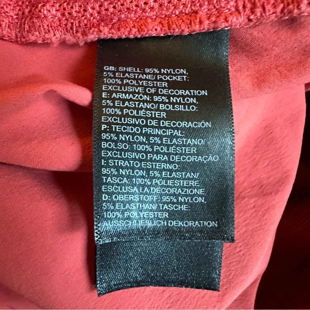The North Face shorts men