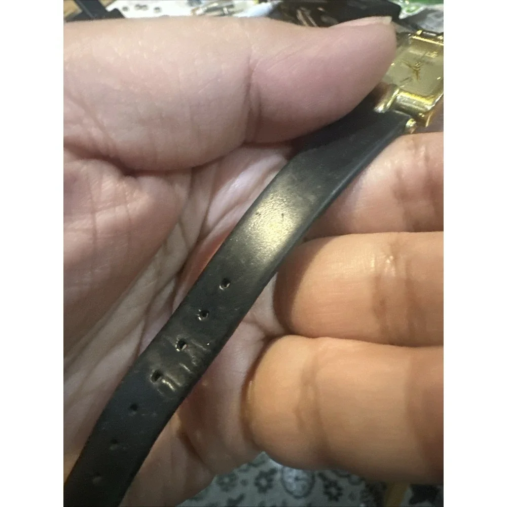 Fossil new battery