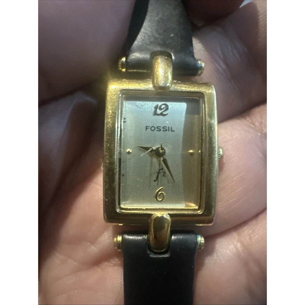 Fossil new battery