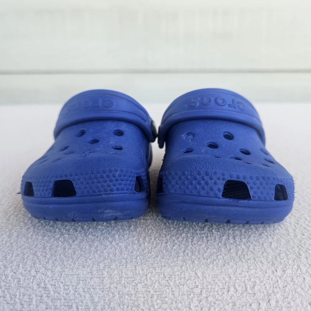 CROCS classic clog