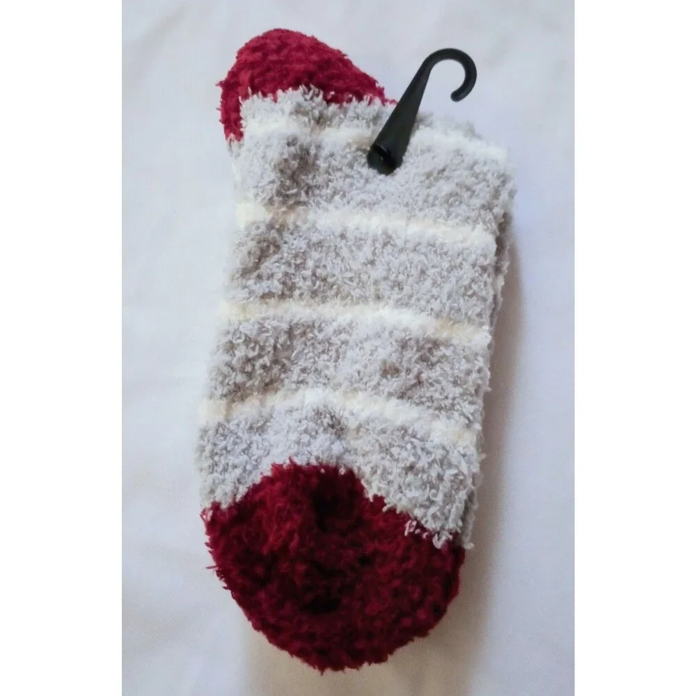 NWT West Loop Gray / White Striped Fuzzy Socks sz 4-10 Womens Warm Cozy Comfort