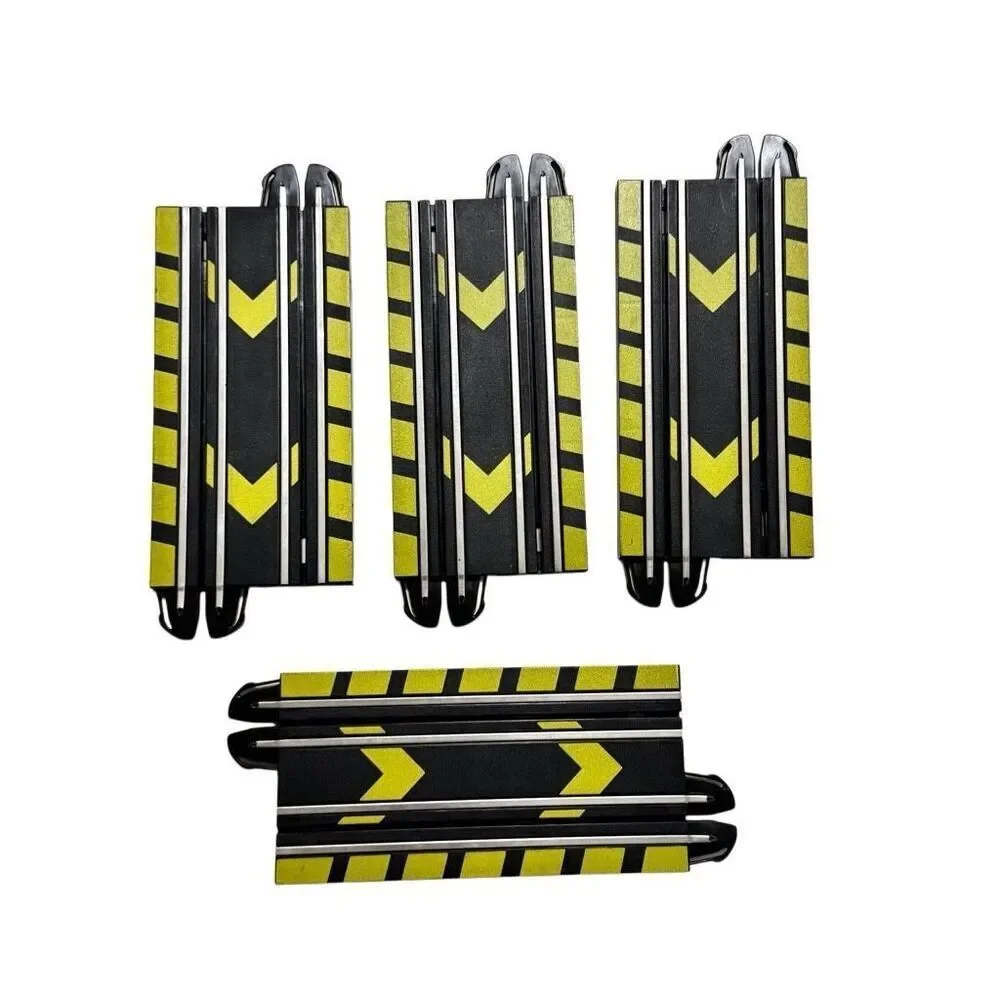 Micro Scalextric Batman Vs Joker Arrow C Track 4x ML-32996