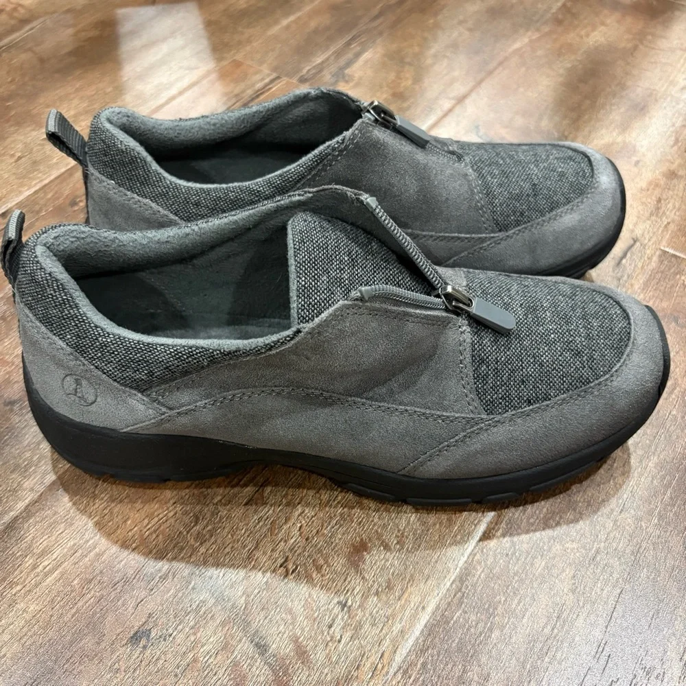 Lands End pre owned