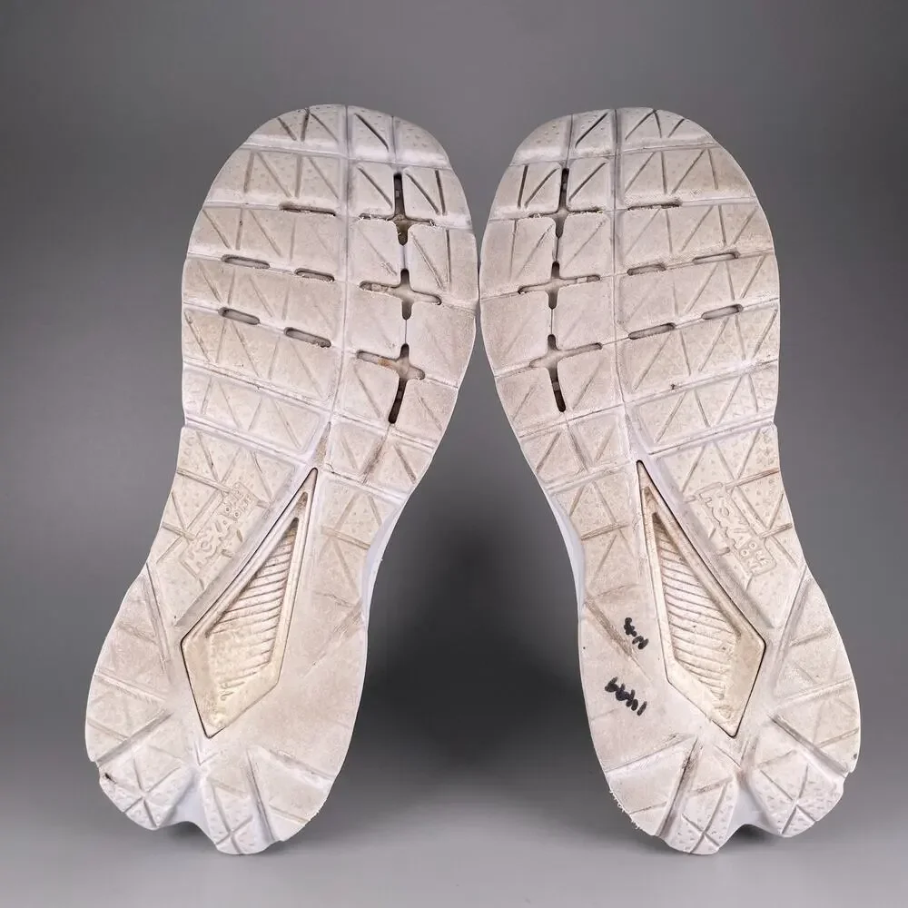 Hoka One One hoka one