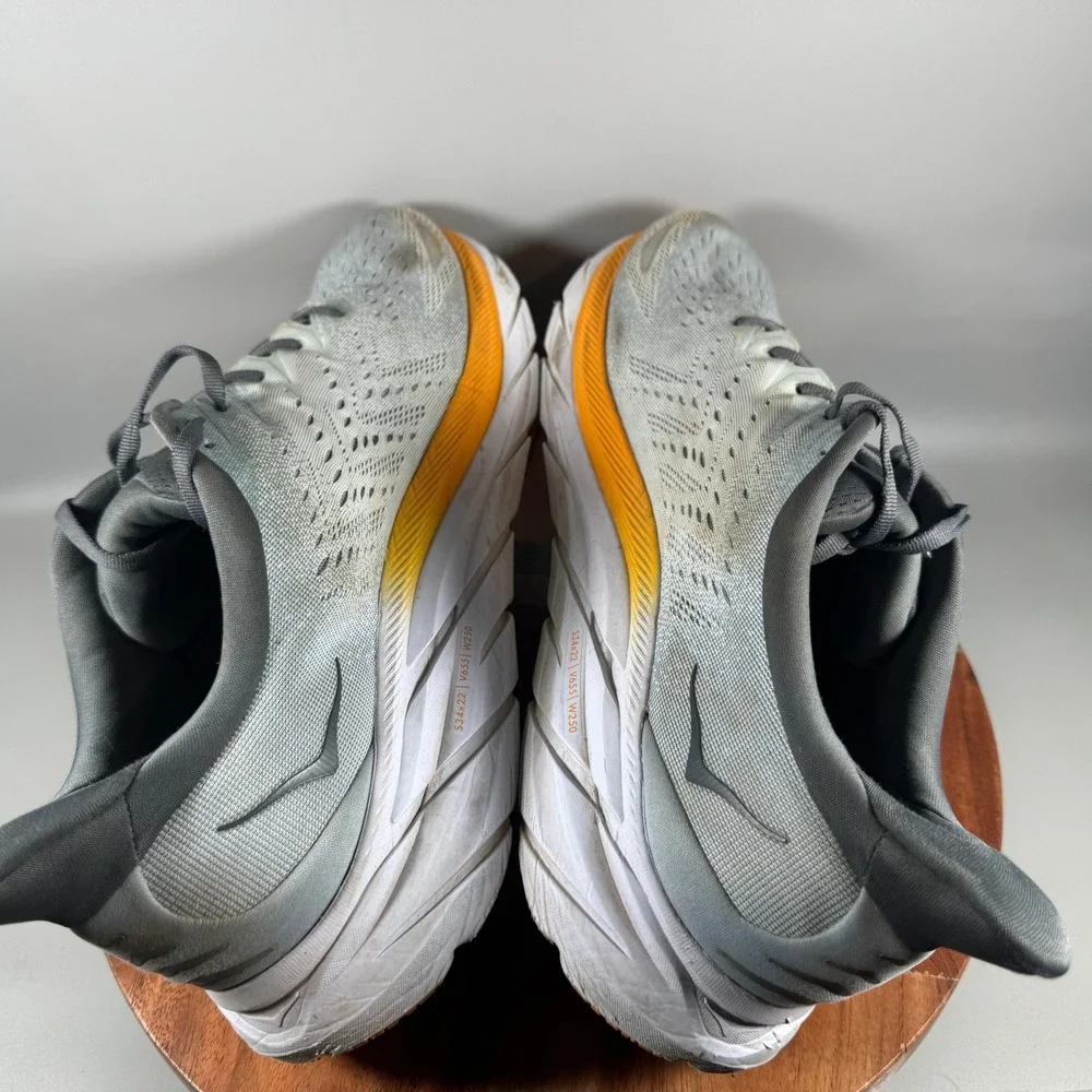 Hoka One One good used