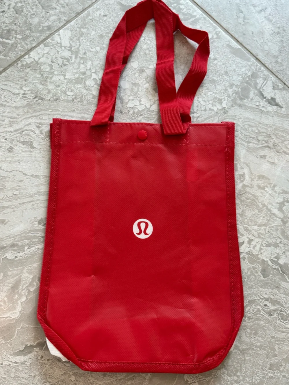lululemon athletica bright red