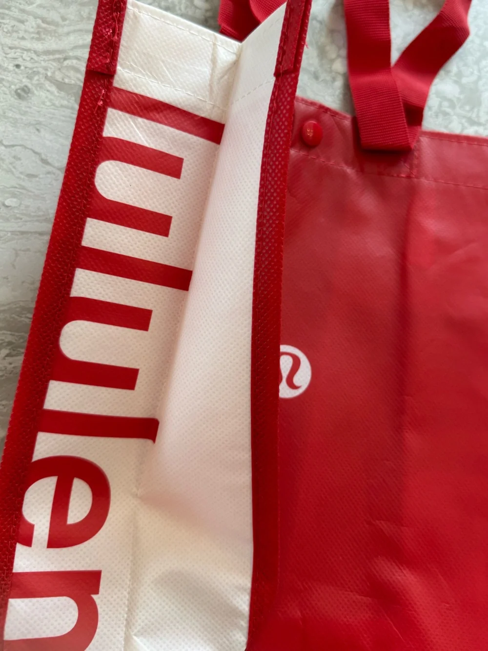 lululemon athletica bright red