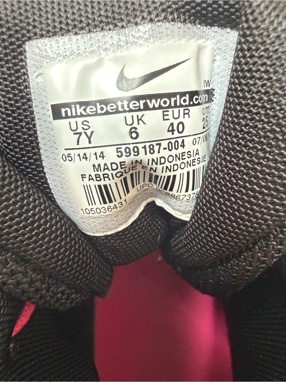 Nike excellent preloved