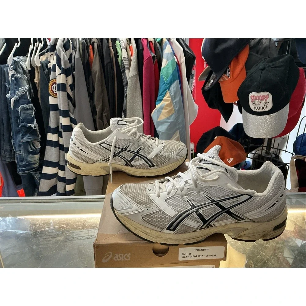 Asics accented synthetic