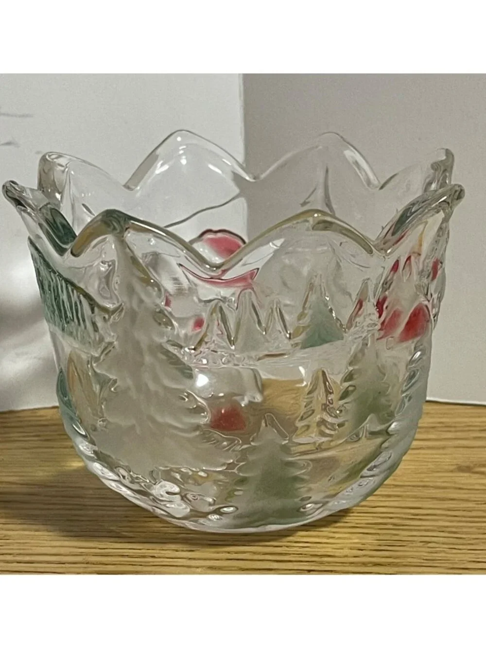Mikasa Holiday Landscape Glass Votive Candle Holder Christmas Decor Elegant