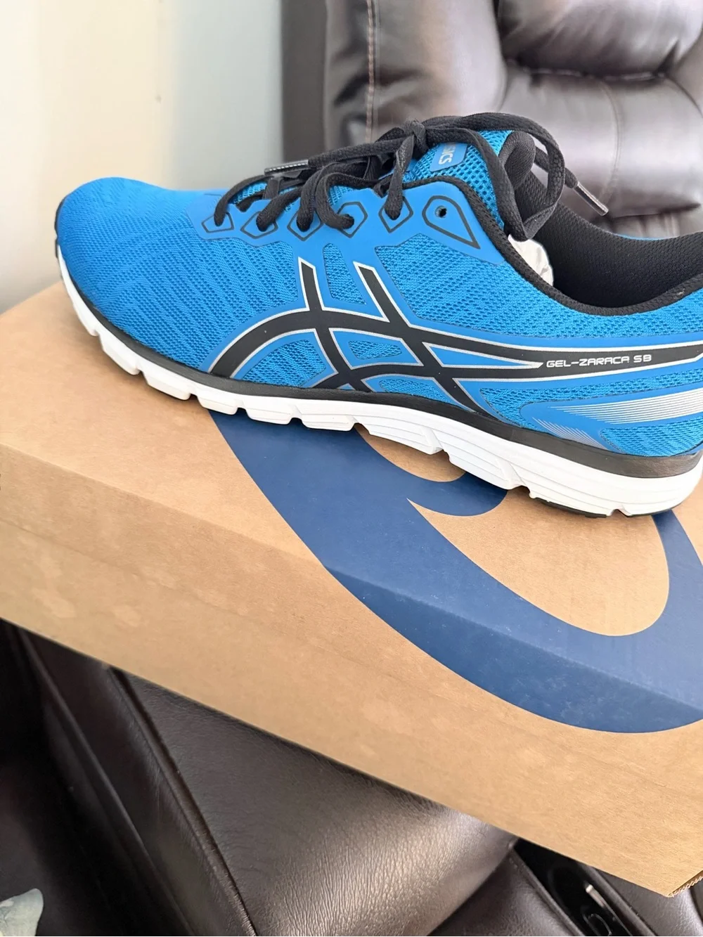 ASICS Men's Blue Athletic Running Shoes with Black Accents