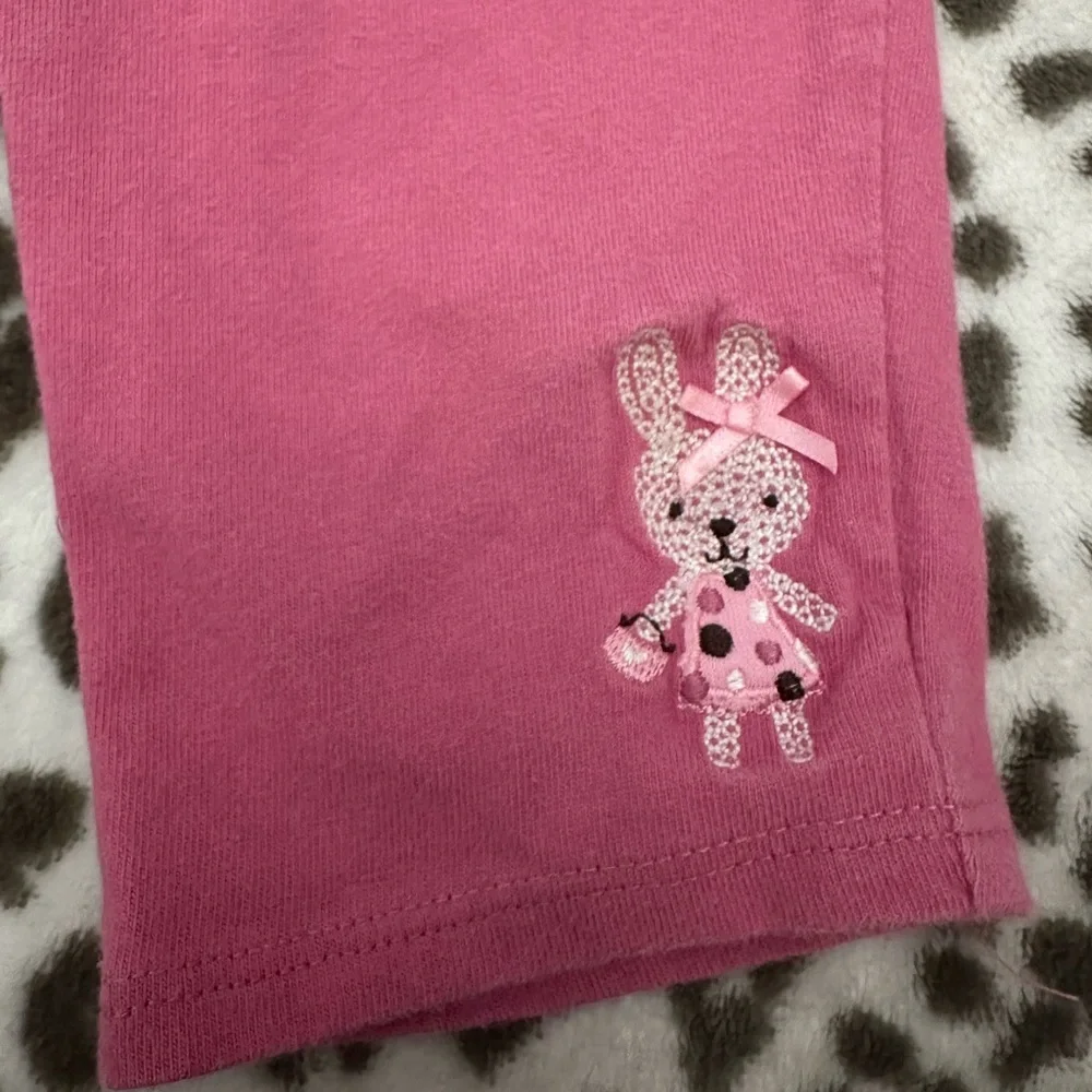 Carter’s Embroidered Bunny Leggings in Pink Size 6 months