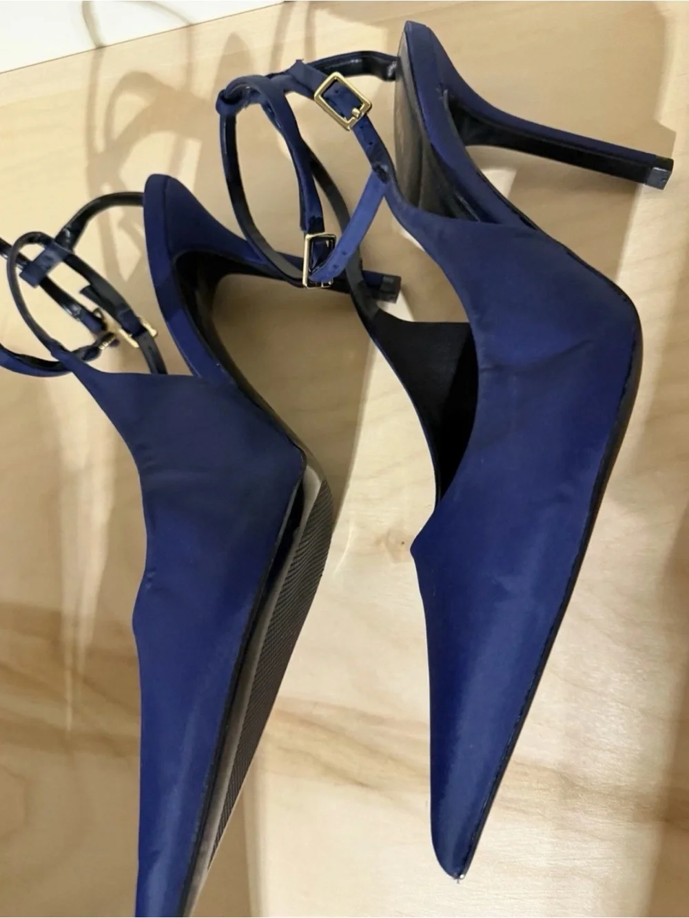 Zara Pointed Toe Navy Slingback Heels US size 8 ( 39)