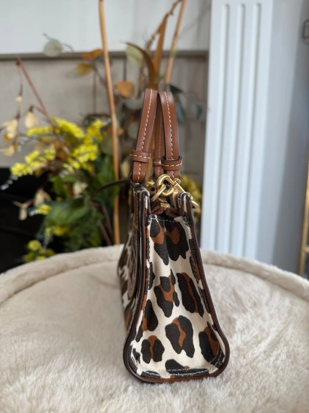 Tory Burch reposh absolutely