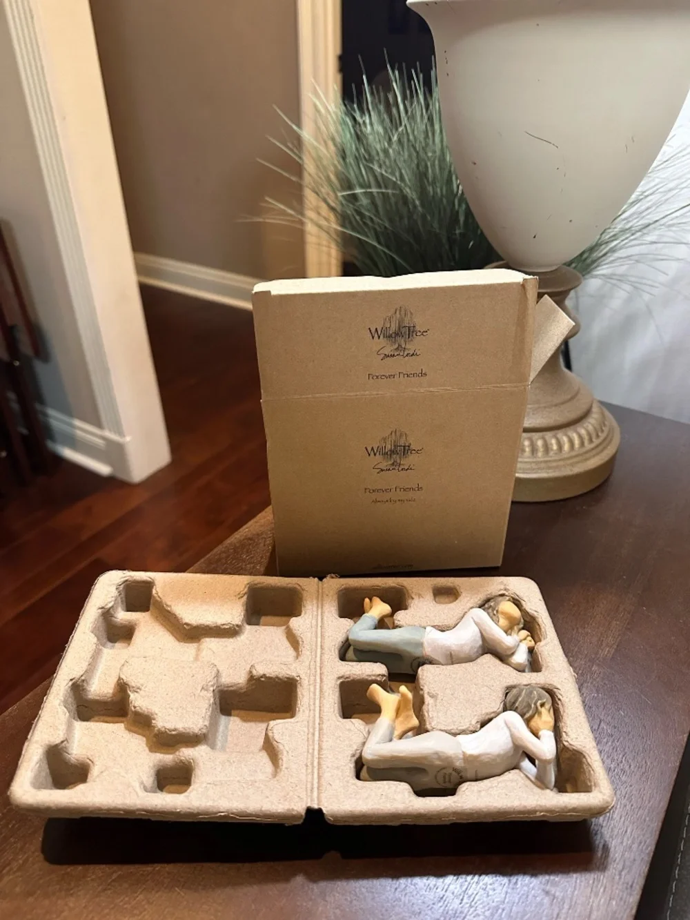Willow Tree product details