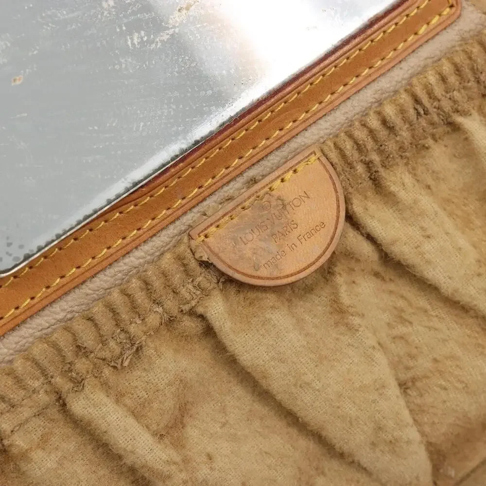 Louis Vuitton height width