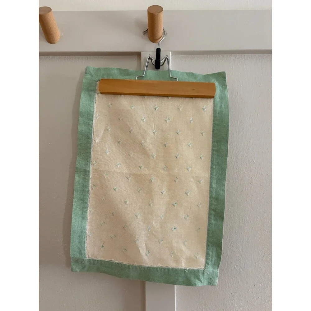 Unbranded cottagecore holiday perfect