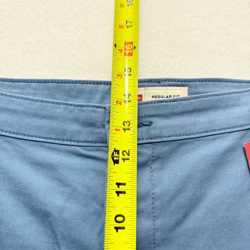 Wrangler Men's Regular Fit Medium Stretch Blue Shorts Size 42 Inseam 7