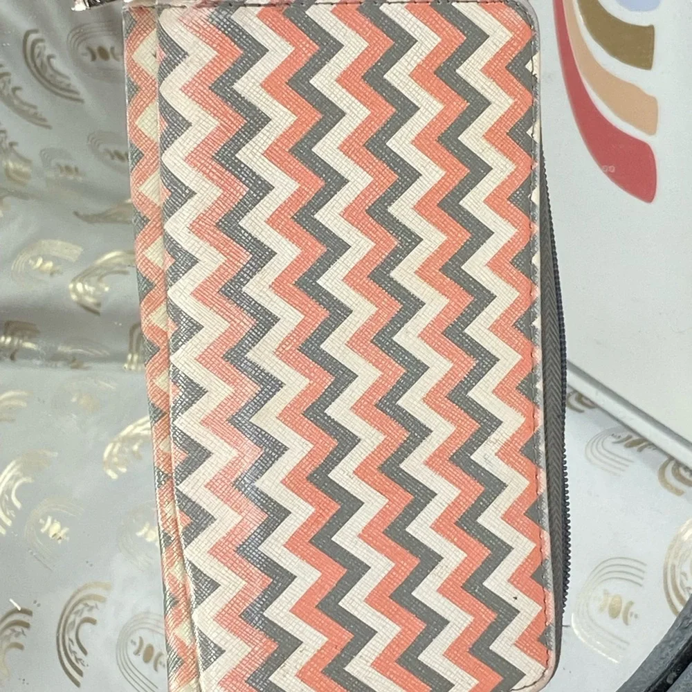N/A chic wallet