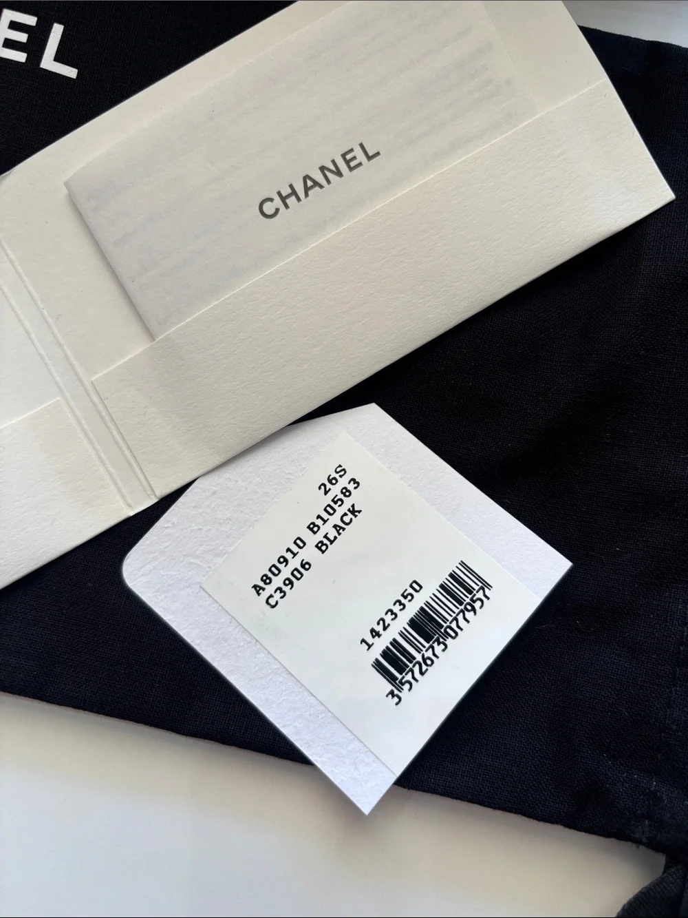 CHANEL classic quilted