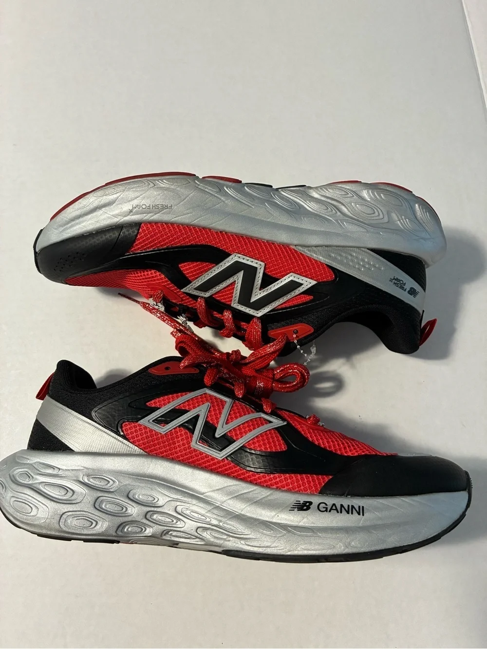 New Balance Fresh Foam Trainer GANNI Black Silver Metallic Red Women’s size 10.5