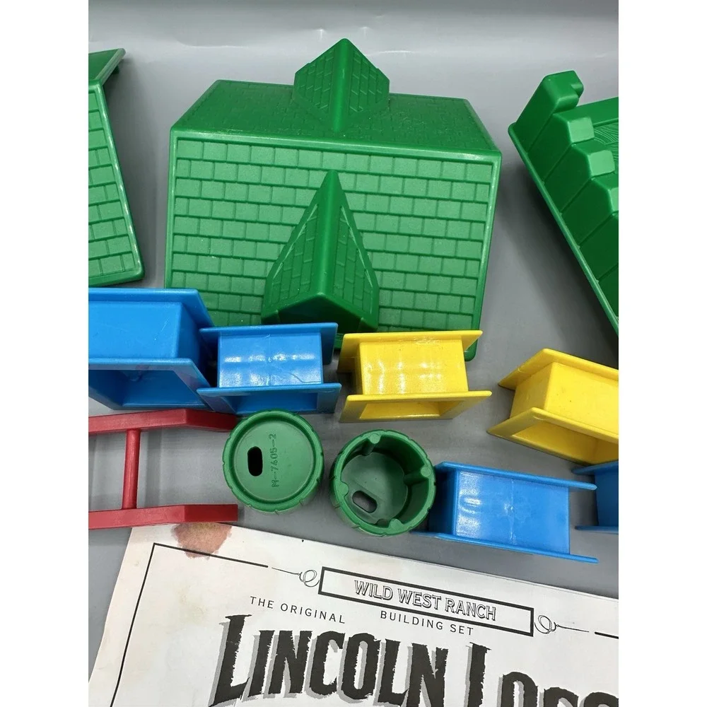 Lincoln Logs vintage lincoln