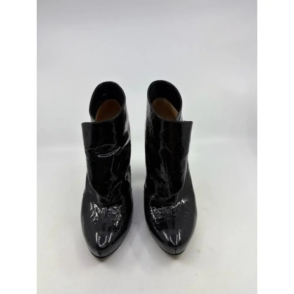 Louis Vuitton cushioned design or