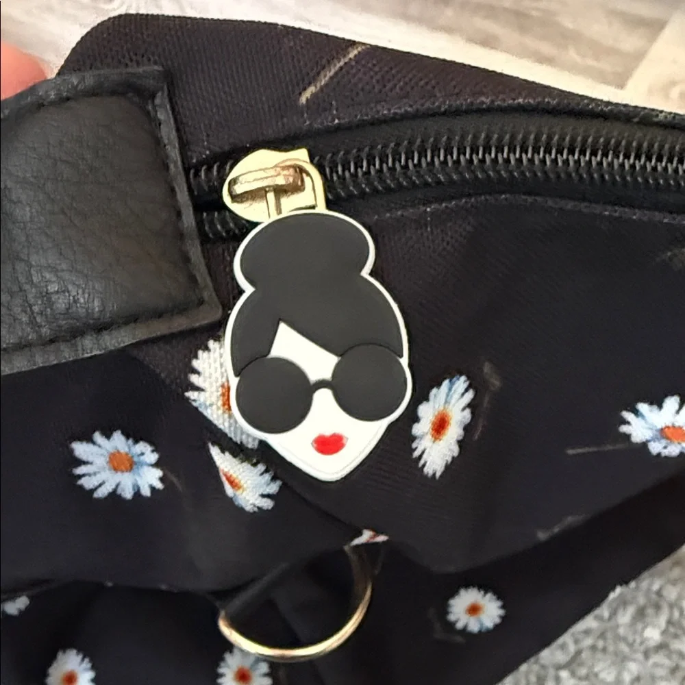 Alice + Olivia stylish black