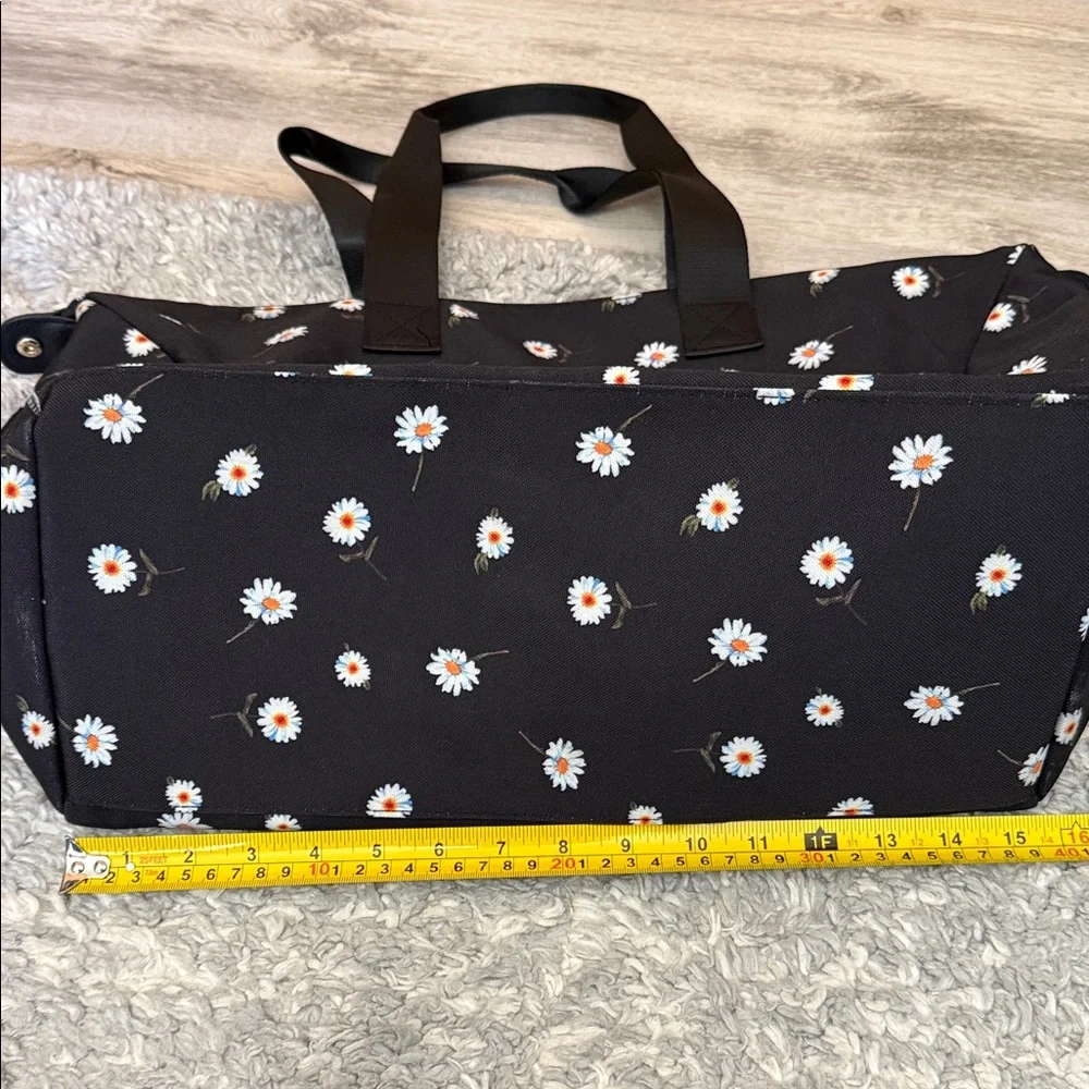 Alice + Olivia stylish black