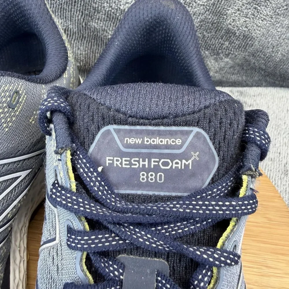 New Balance 880 before rubber