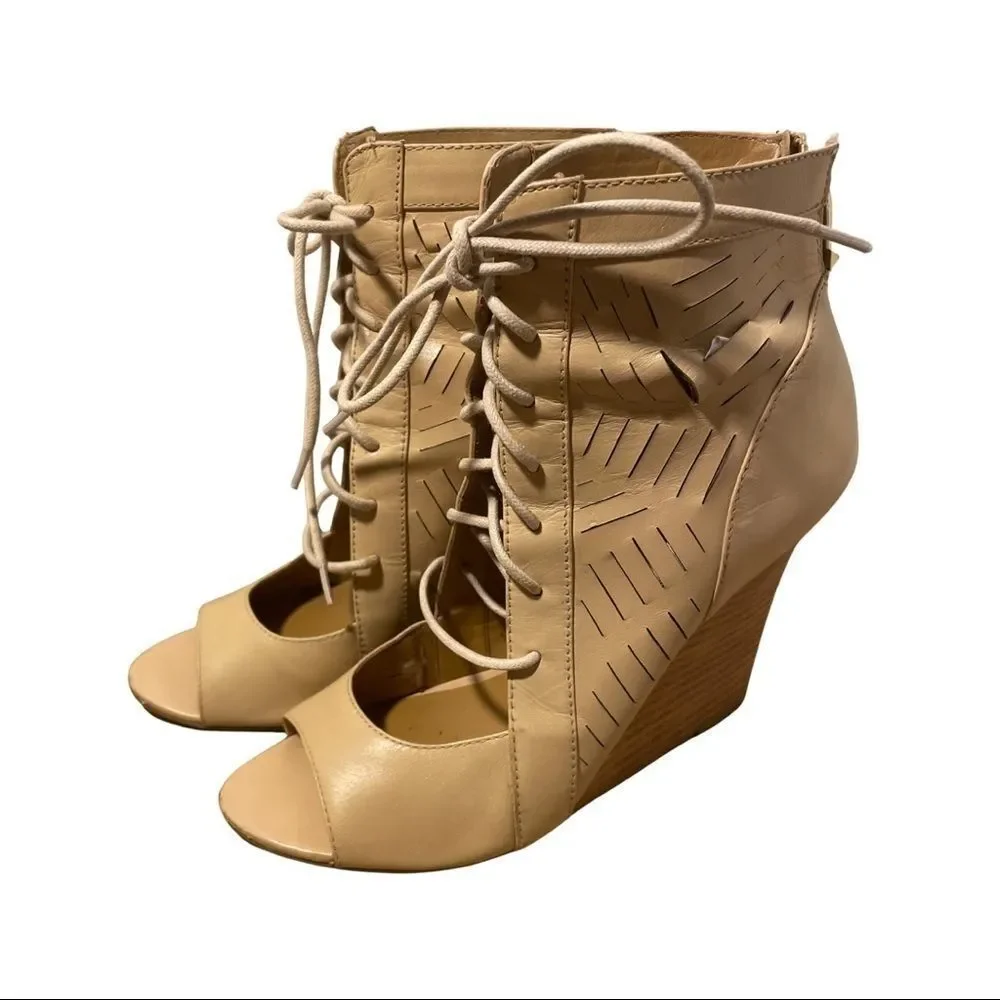 Report Signature Booties