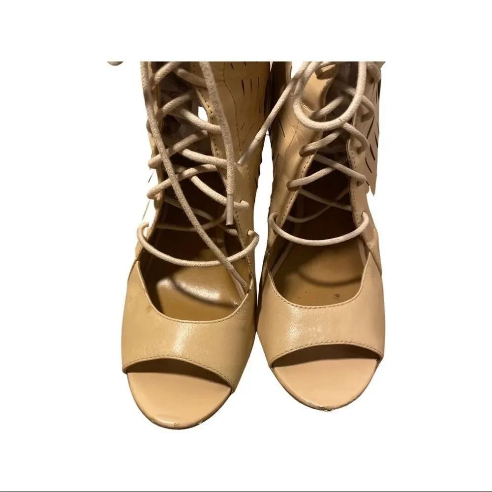 Report Signature Booties