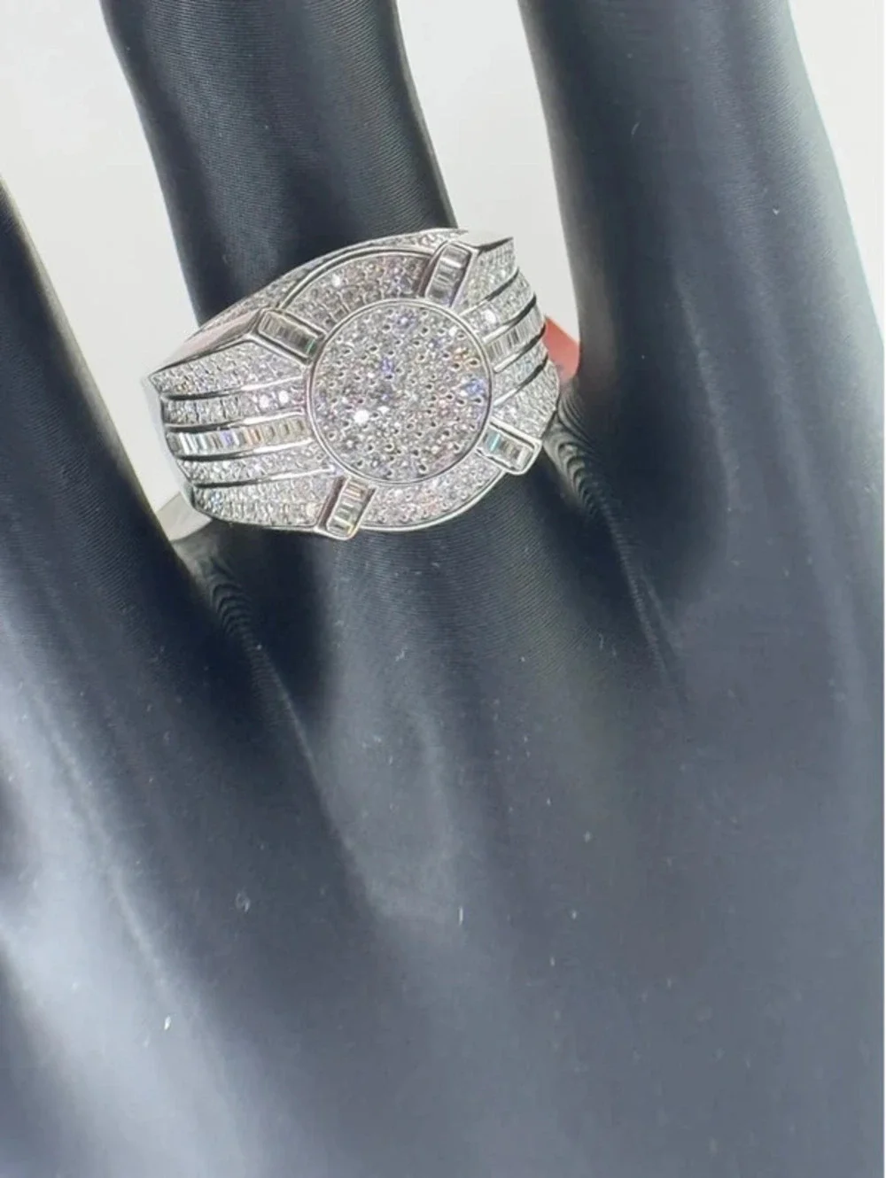 925 men’s ring size 11 Moissanite