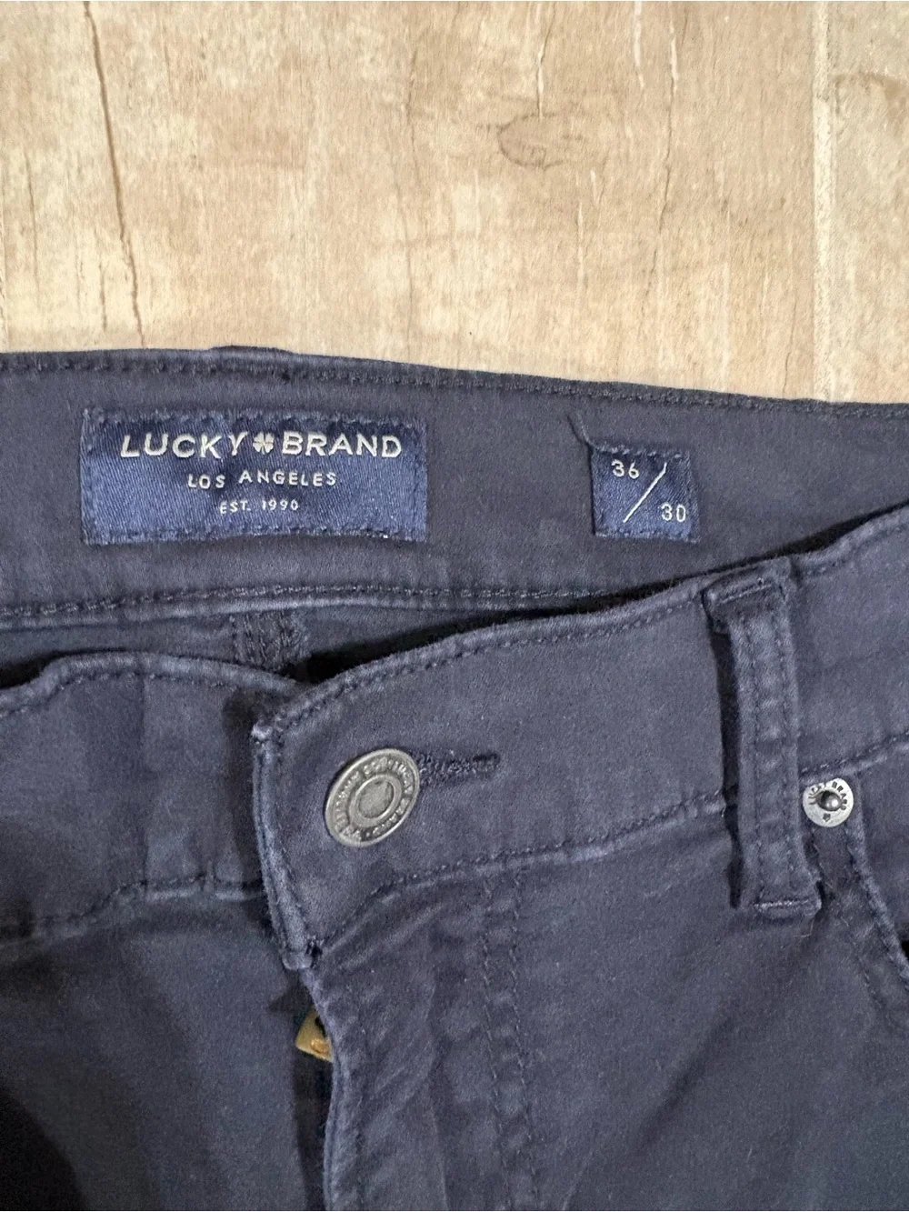 Lucky Brand classic black