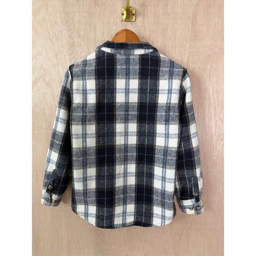 Distortion blue plaid