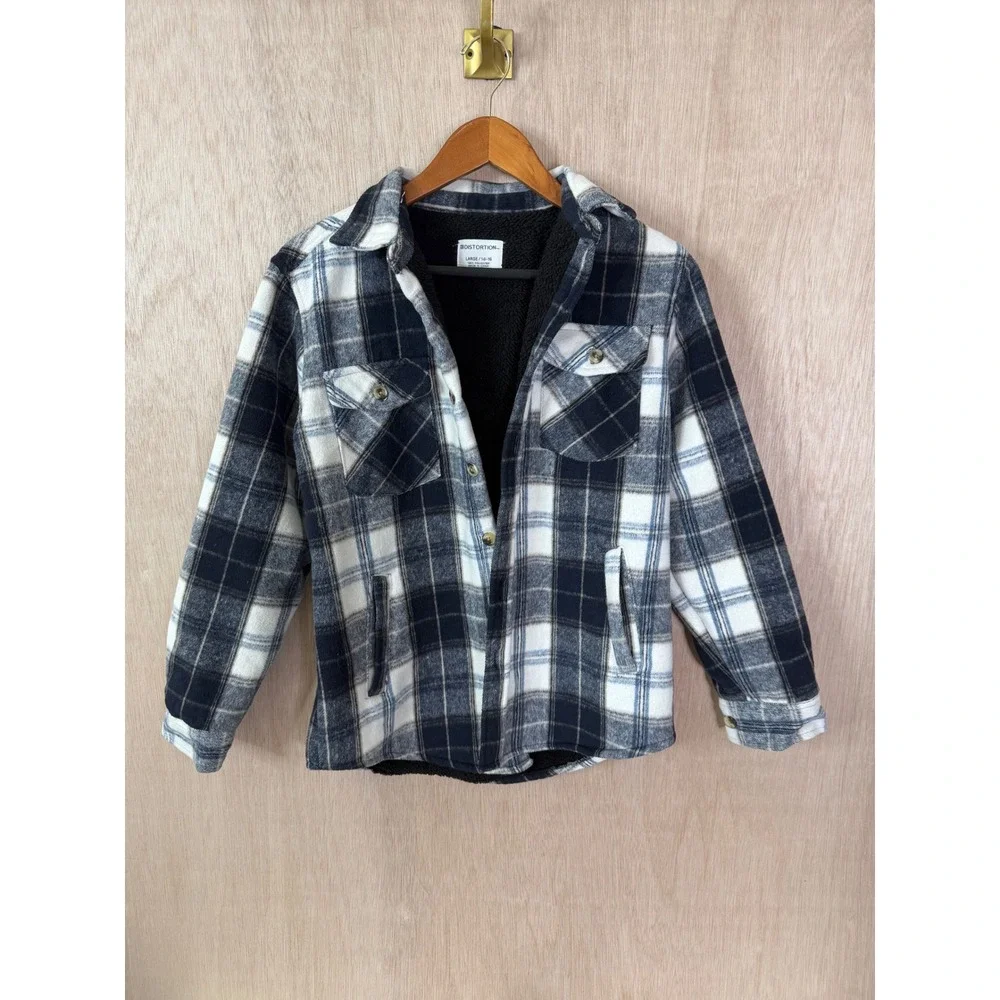 Distortion blue plaid