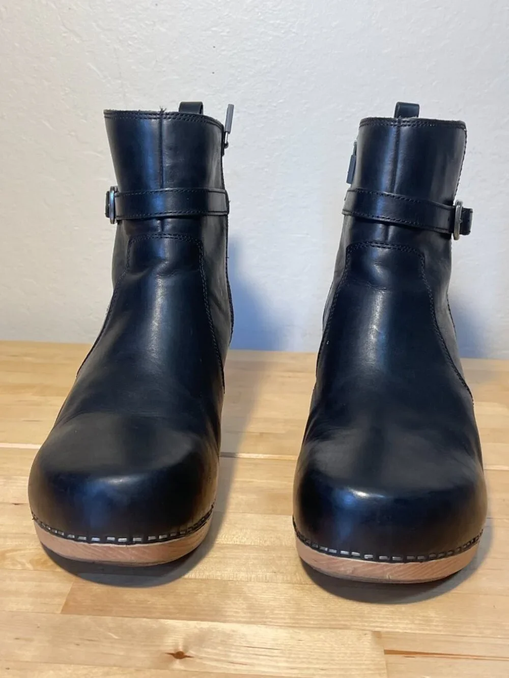 Dansko Anya Black Leather Booties Waxy Burnished Ankle Boots Comfort Casual Shoe