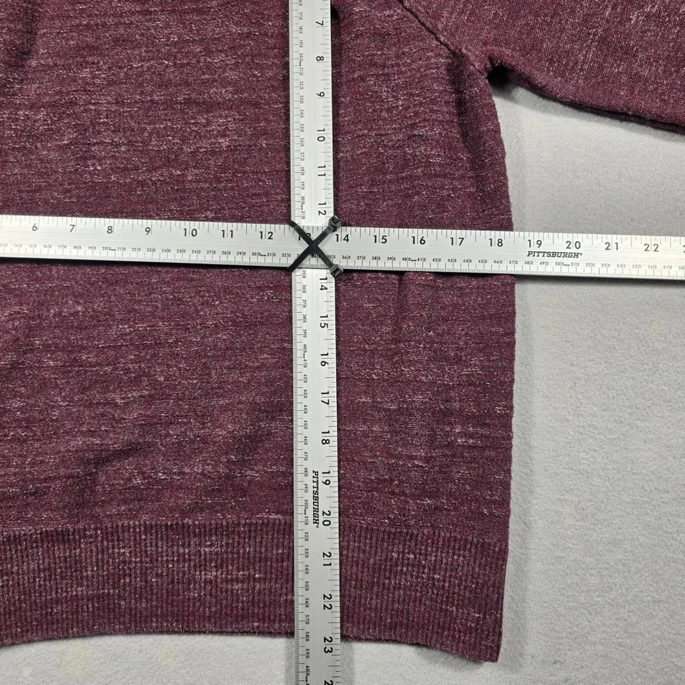 GAP raglan sleeve