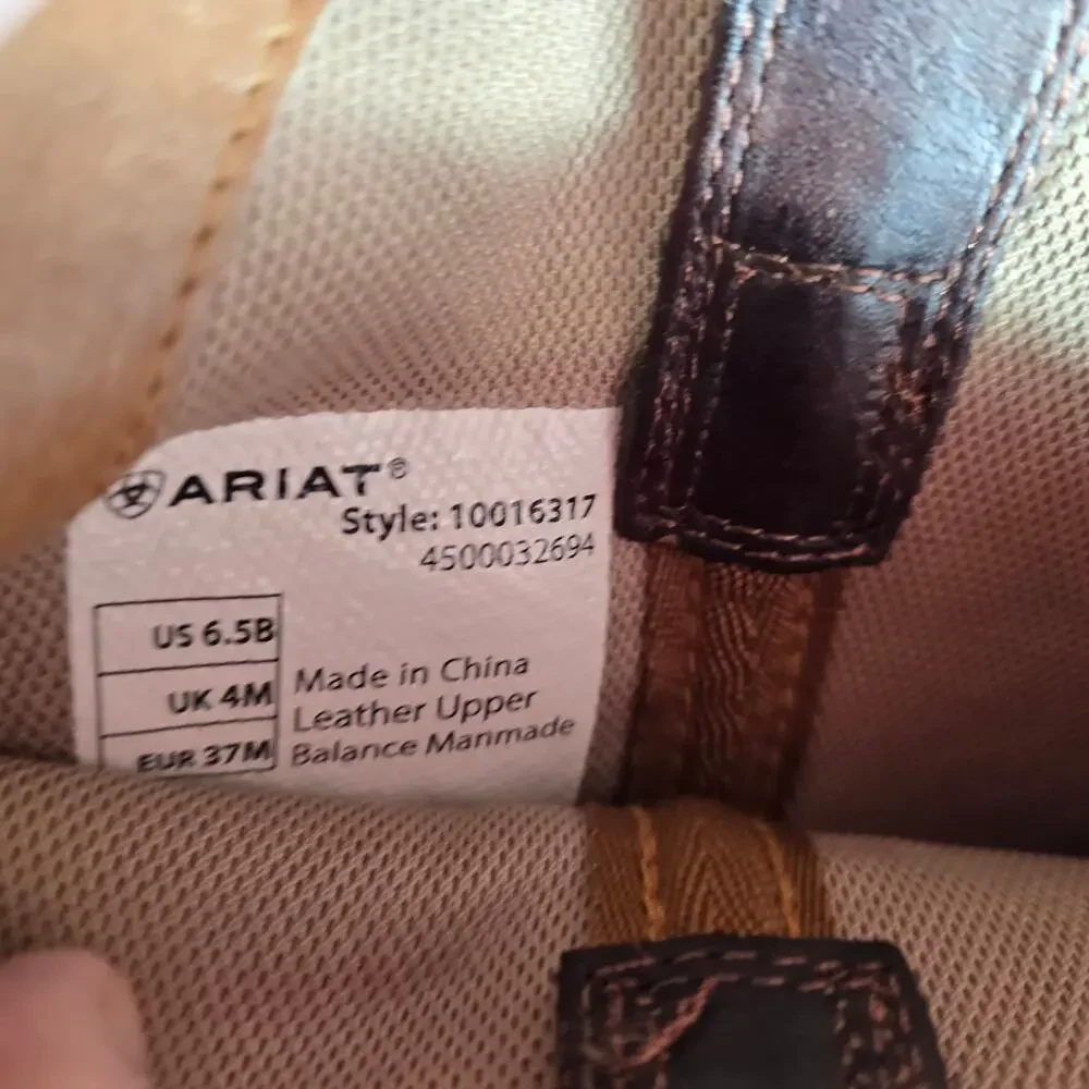 Ariat msrp $189