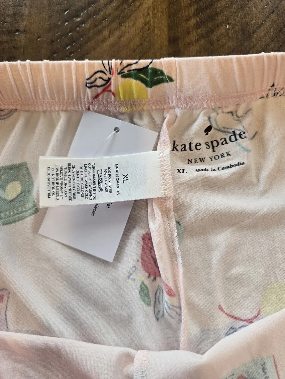 Kate Spade New York Light Pink Two Piece Pajama Set XL