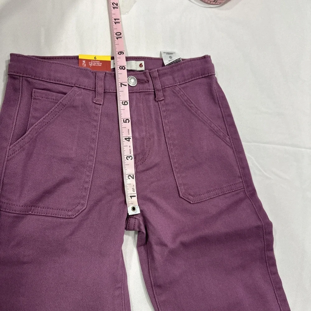 Levis this lot