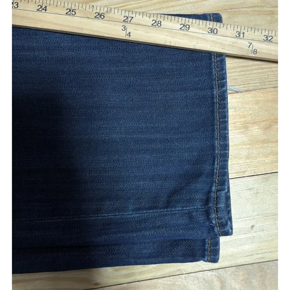 Lucky Brand please near zip