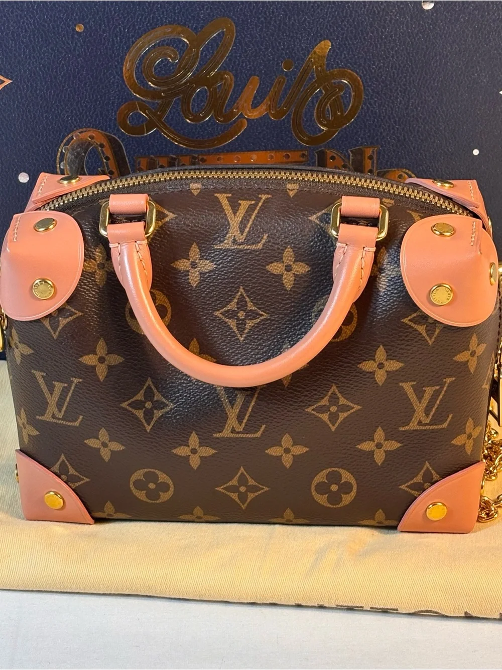 Louis Vuitton great chain