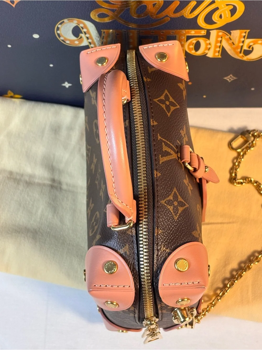 Louis Vuitton great chain