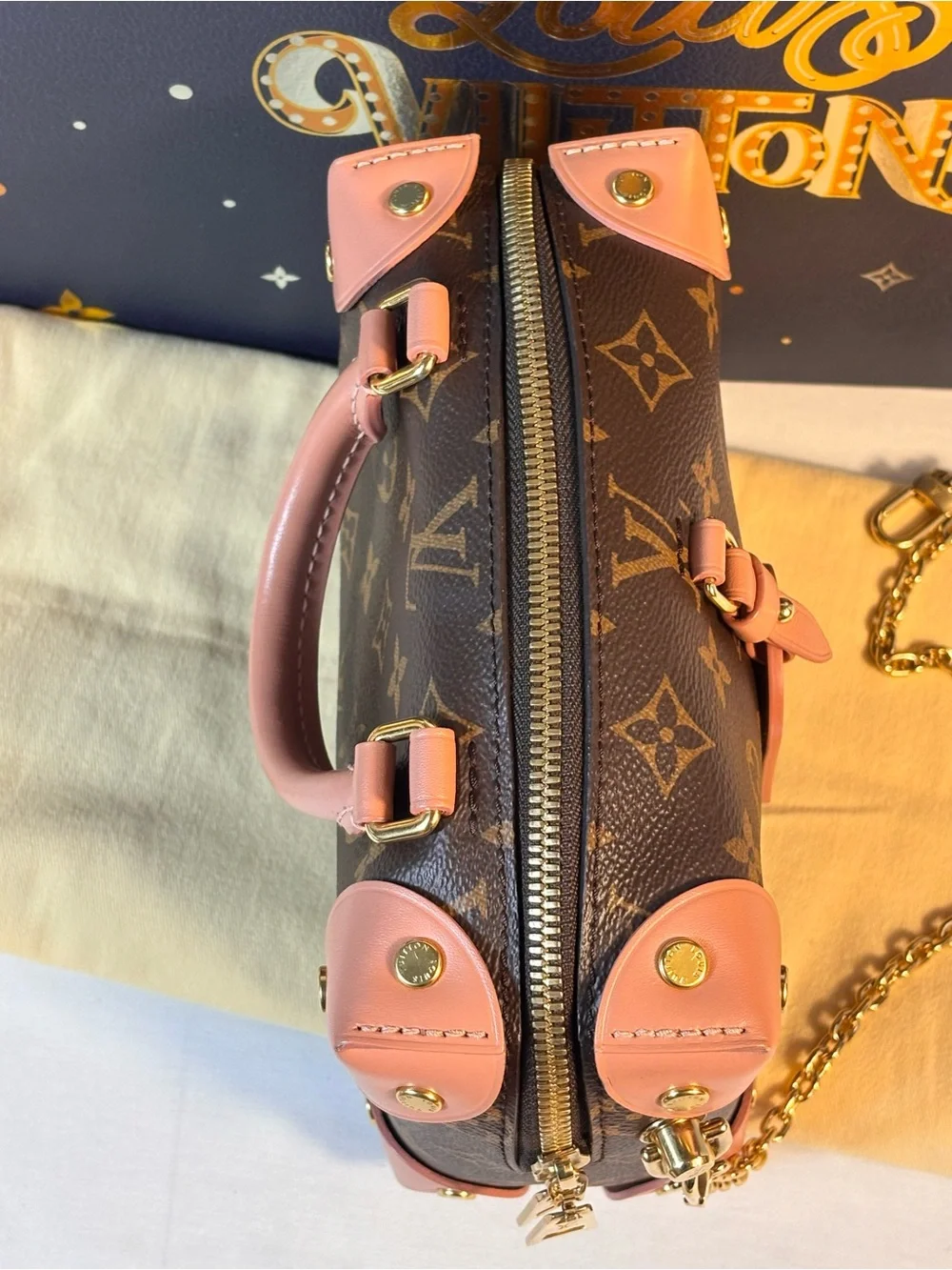 Louis Vuitton great chain
