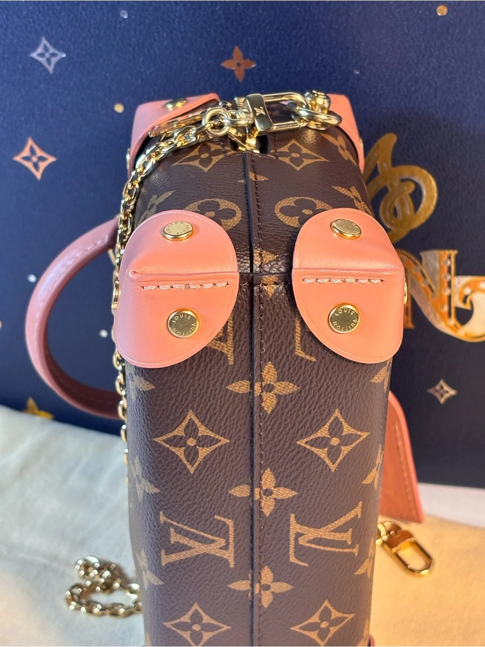 Louis Vuitton great chain